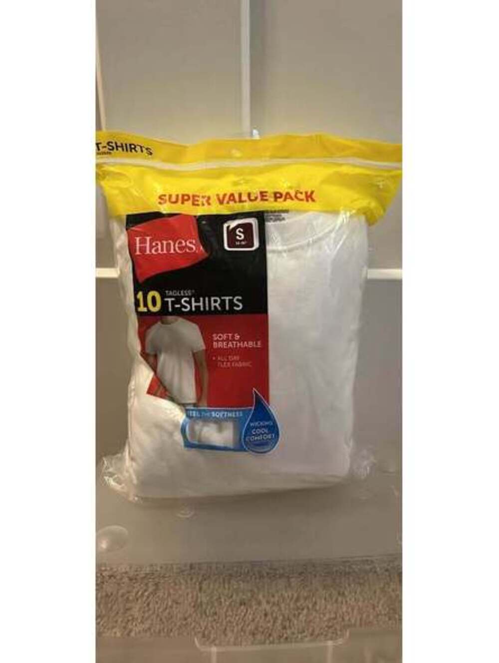 Hanes 10 pack tagless t-shirt size small